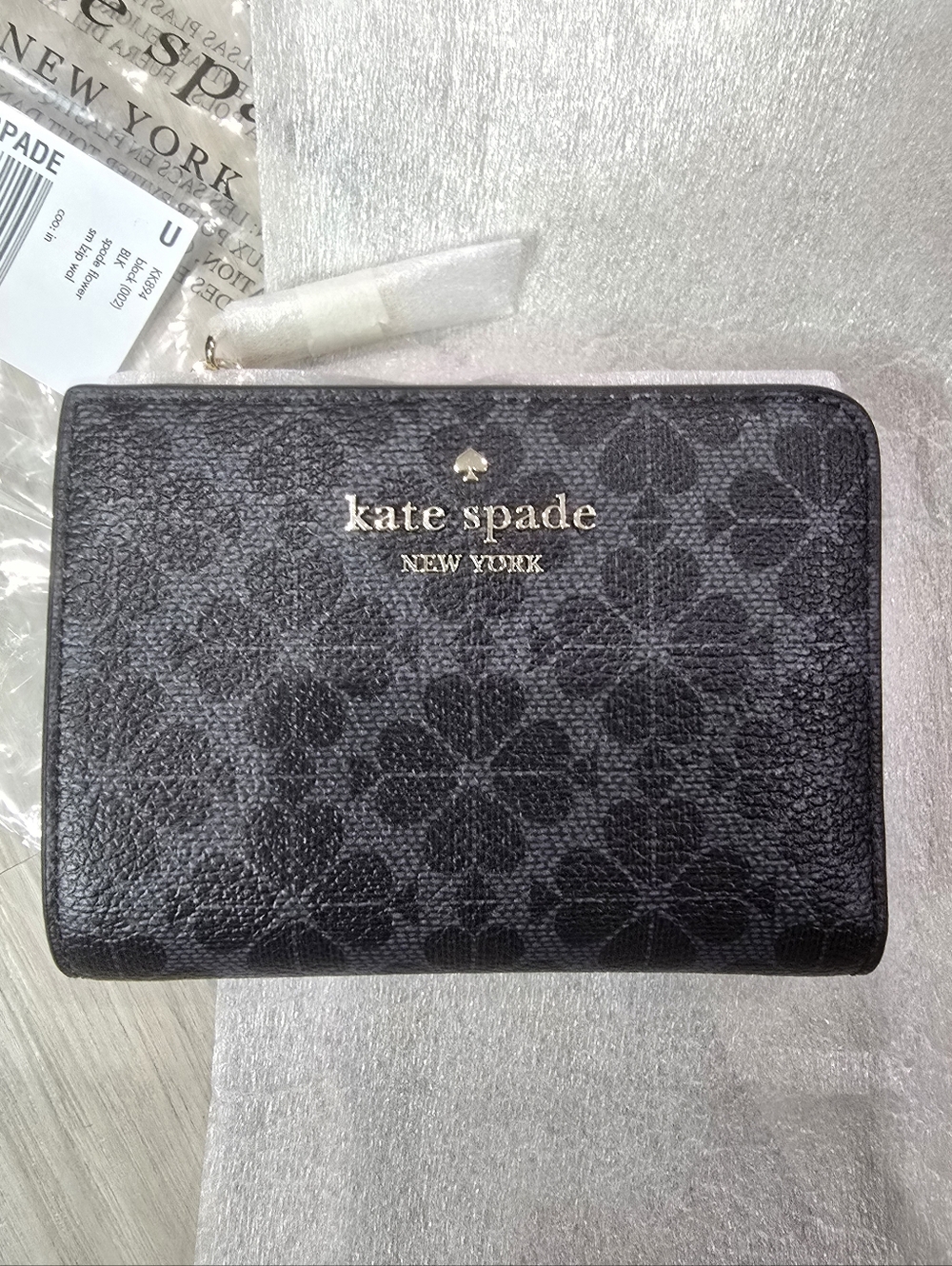 Kate Spade Medium Compact Bifold Wallet Pebble Leather Black /Grey Floral NWT